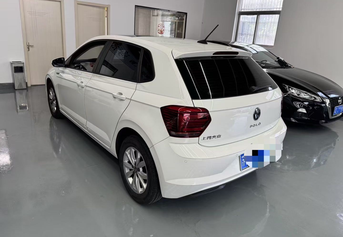 Volkswagen Polo 2021 car image #9