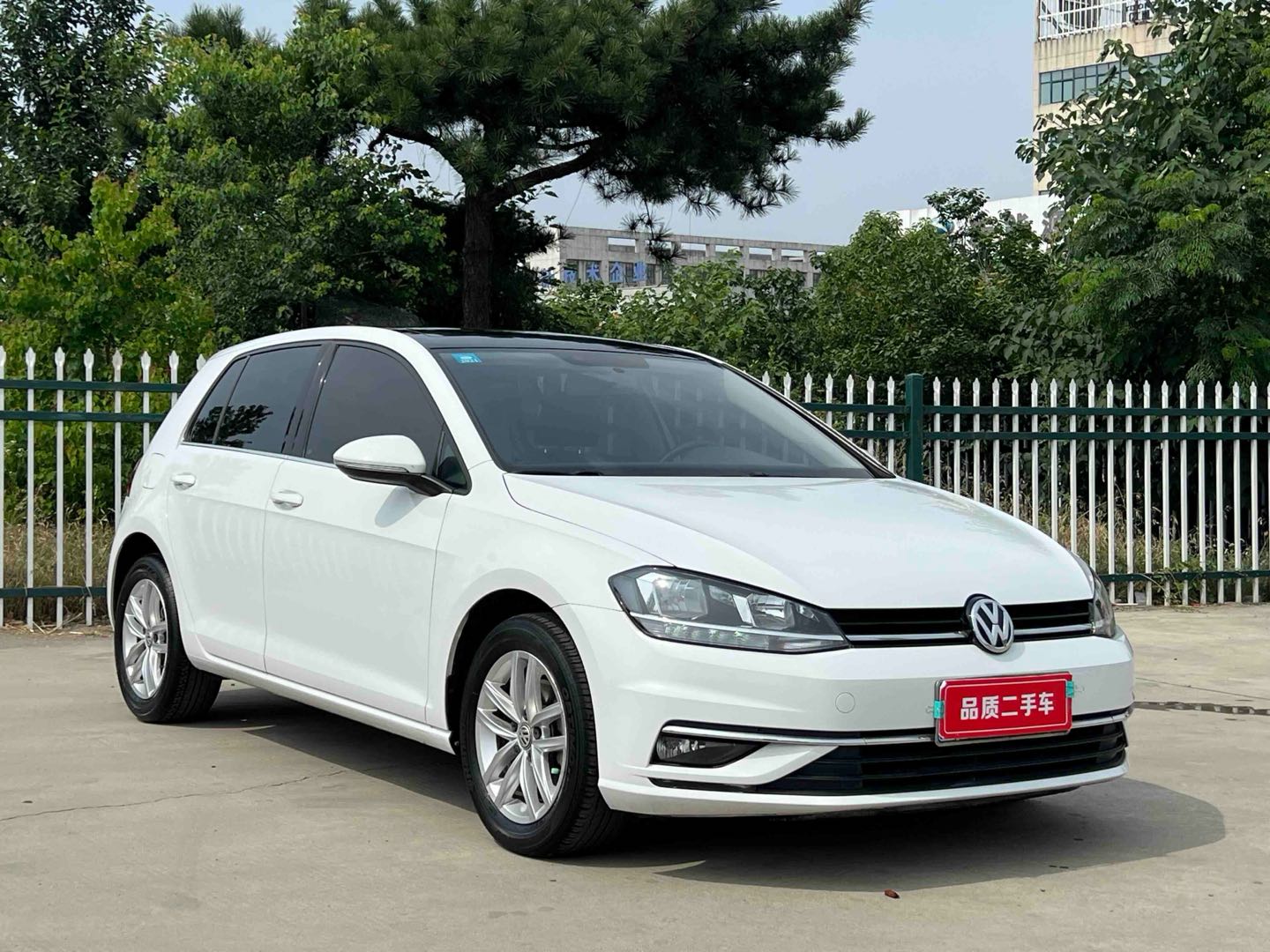 Volkswagen Golf 2019 #5 Volkswagen Golf 2019 car image #5