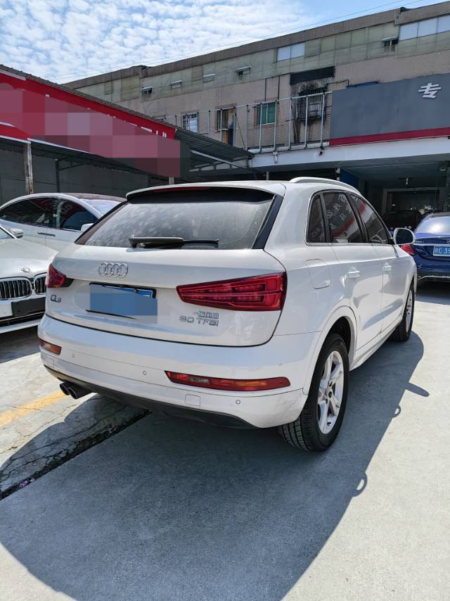 2018 immagine di auto #8