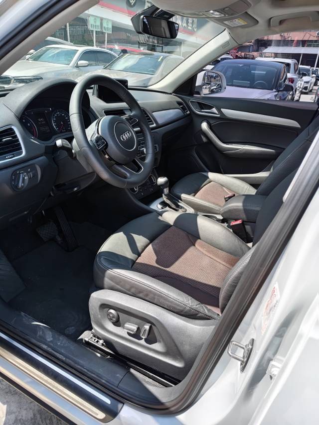 2018 immagine di auto #4
