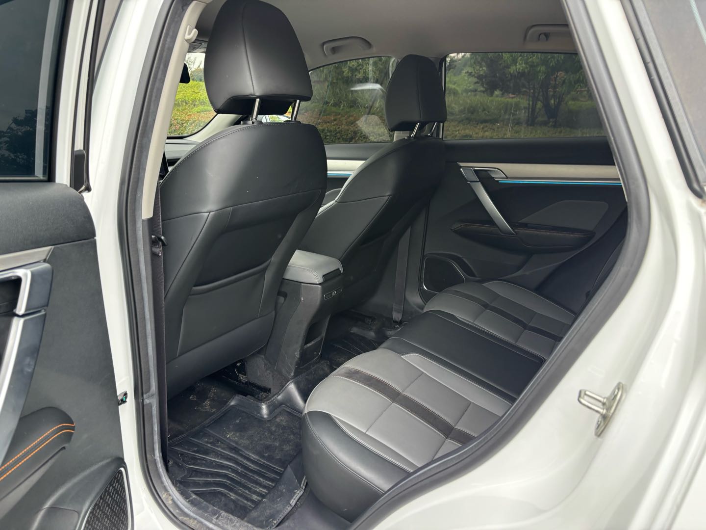 GEELY Coolray 2024 car image #8