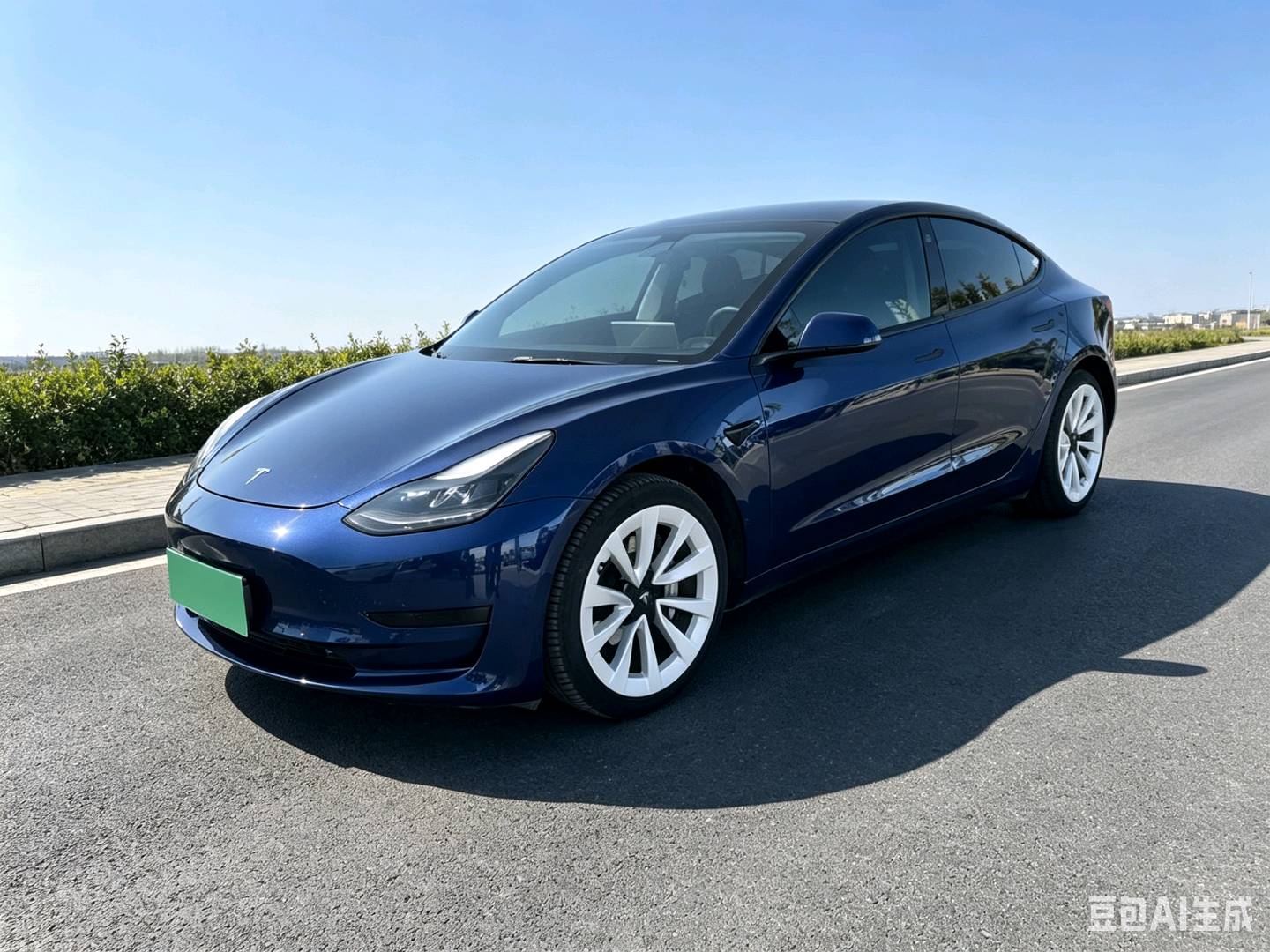Tesla Model 3 2023 #2 Tesla Model 3 2023 car image #2