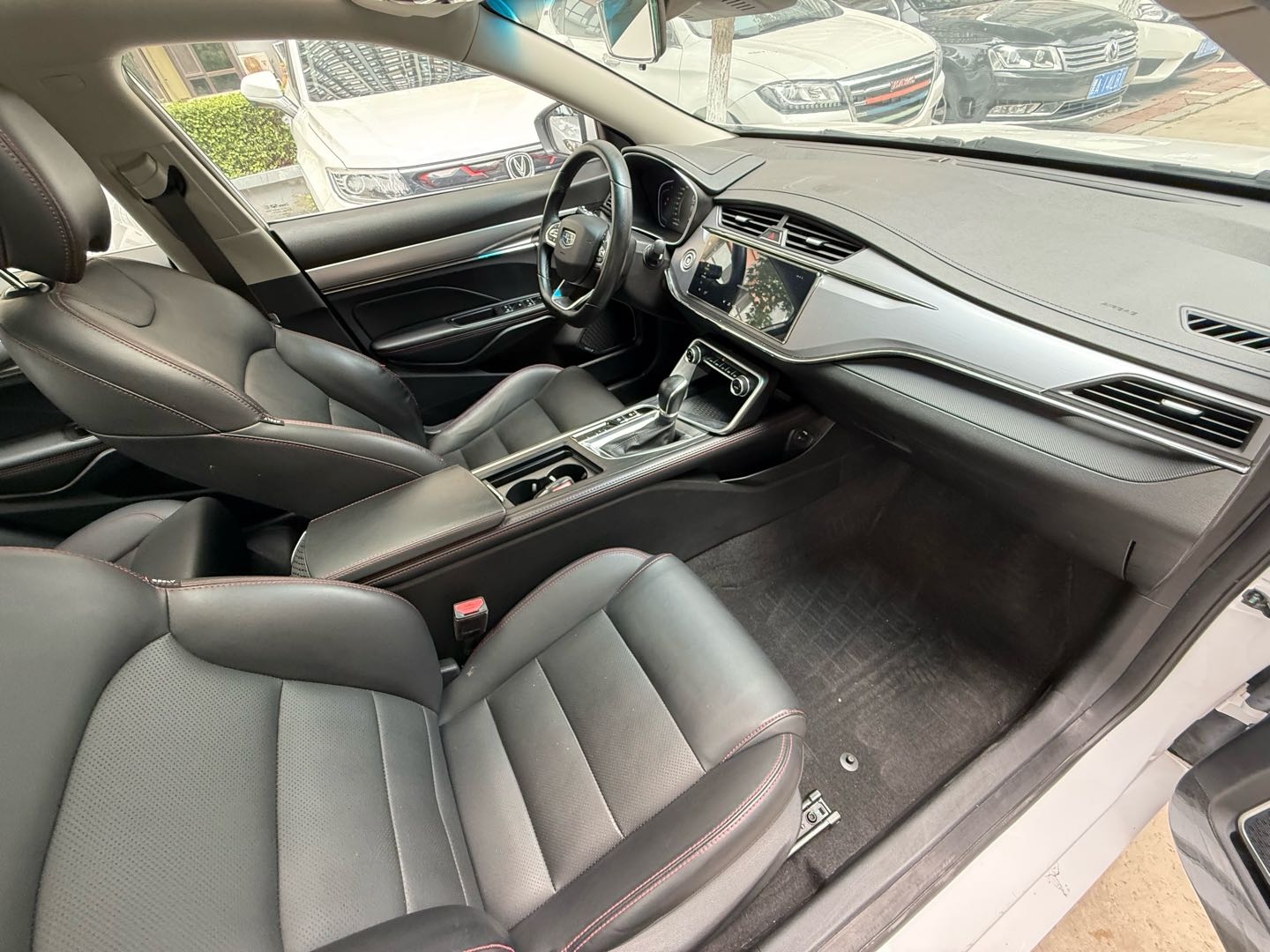 GEELY Binray 2019 car image #8