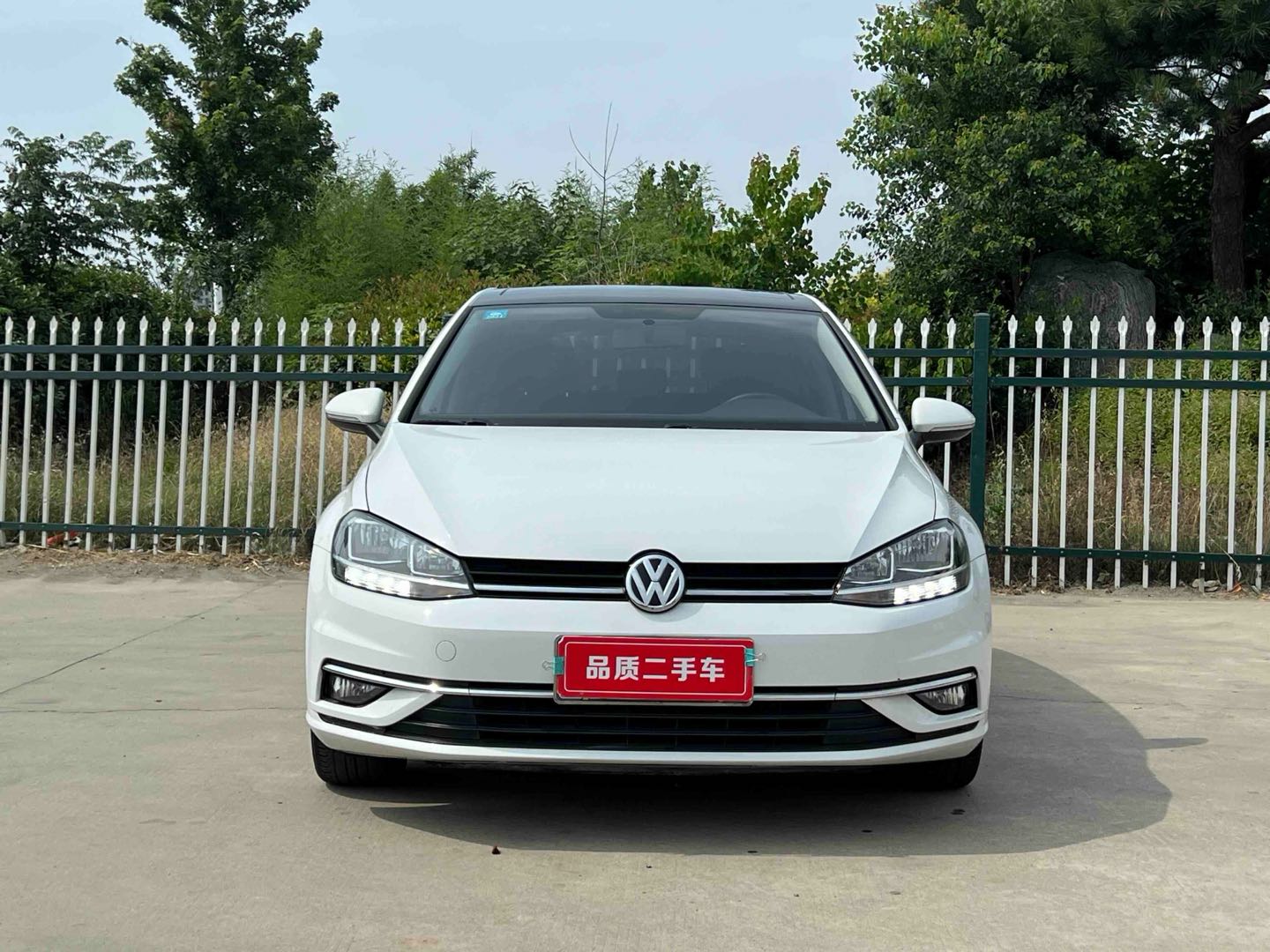 Volkswagen Golf 2019 #4 Volkswagen Golf 2019 car image #4