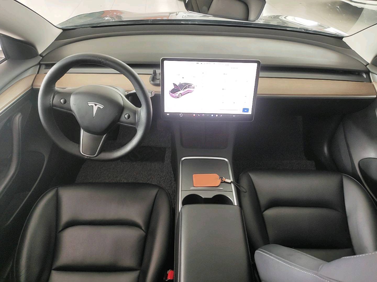 Tesla Model 3 2023 #4 Tesla Model 3 2023 car image #4
