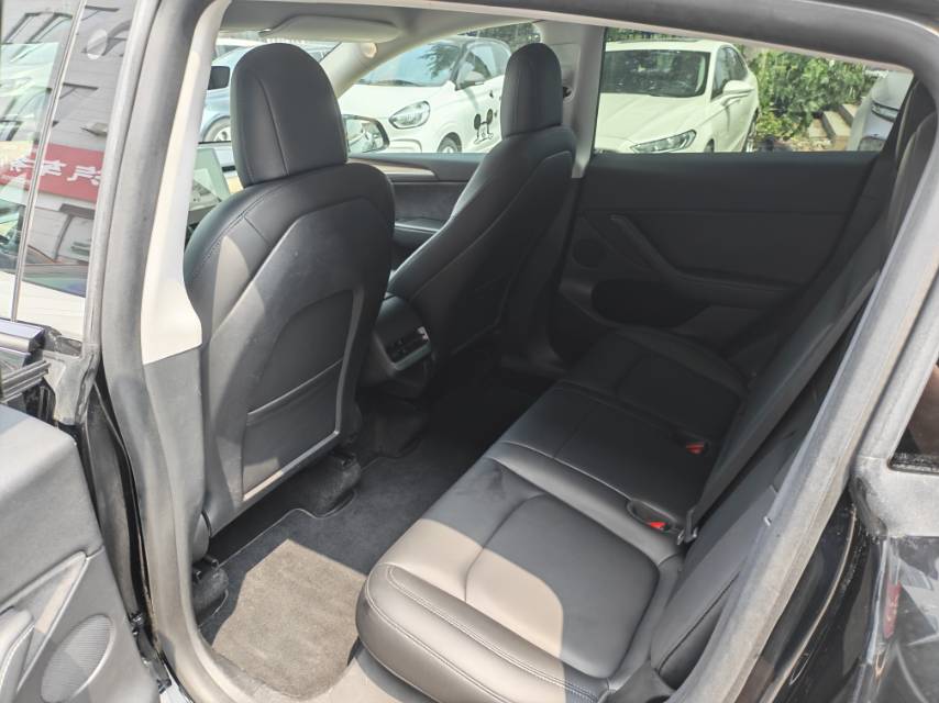 Tesla Model Y 2021 #7 Tesla Model Y 2021 car image #7