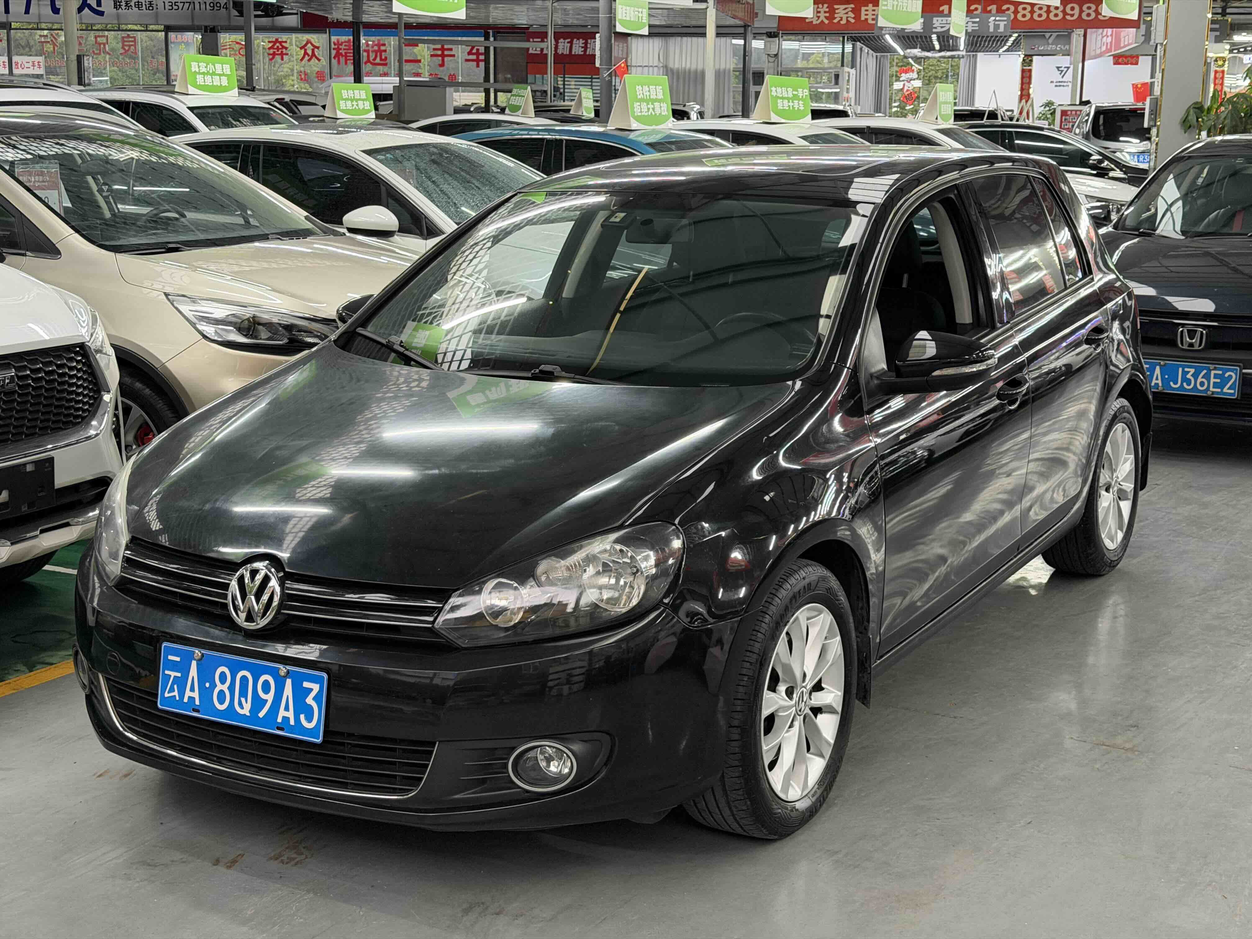 Volkswagen Golf 2012 Volkswagen Golf 2012 car image