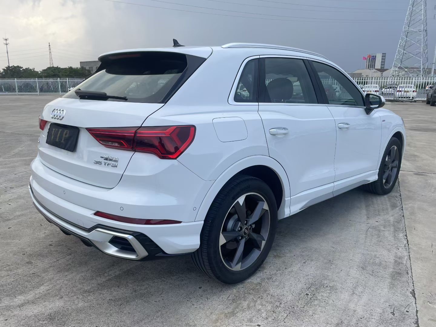 Audi Q3 2024 #8 Audi Q3 2024 car image #8