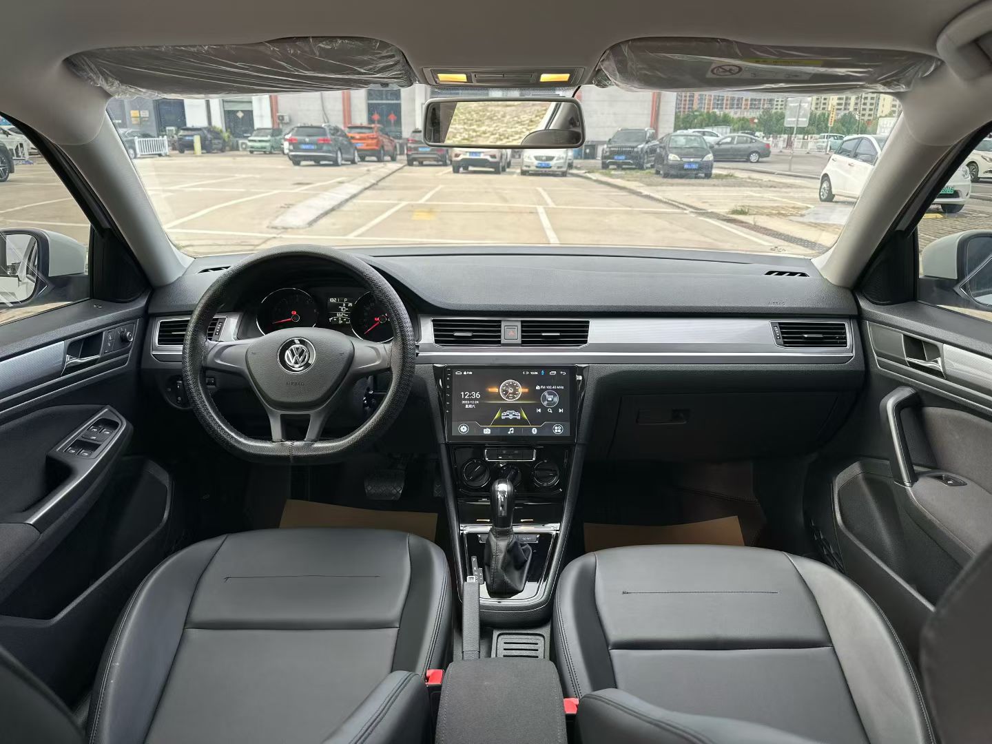Volkswagen Bora 2022 car image #9
