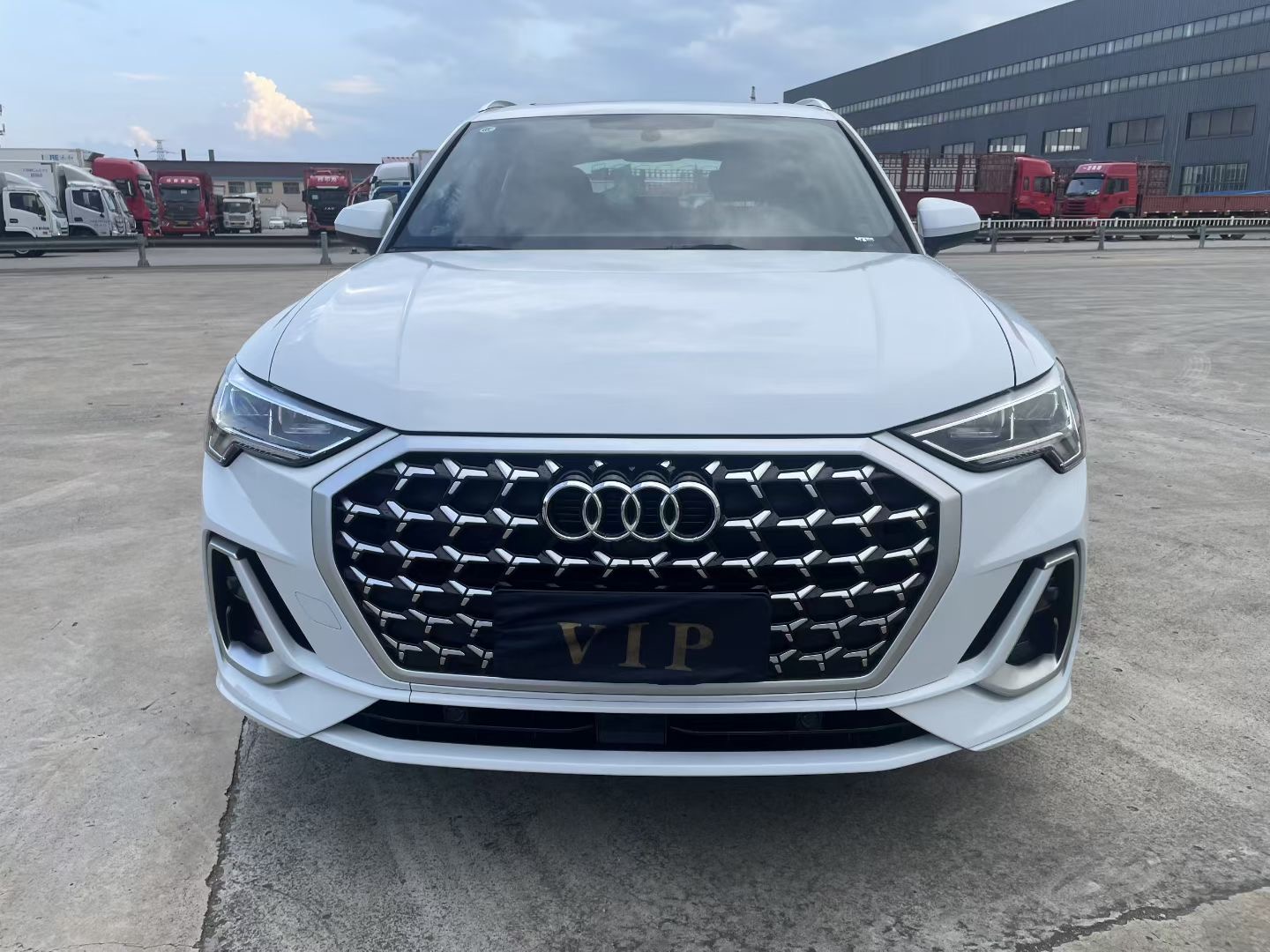 Audi Q3 2024 #4 Audi Q3 2024 car image #4