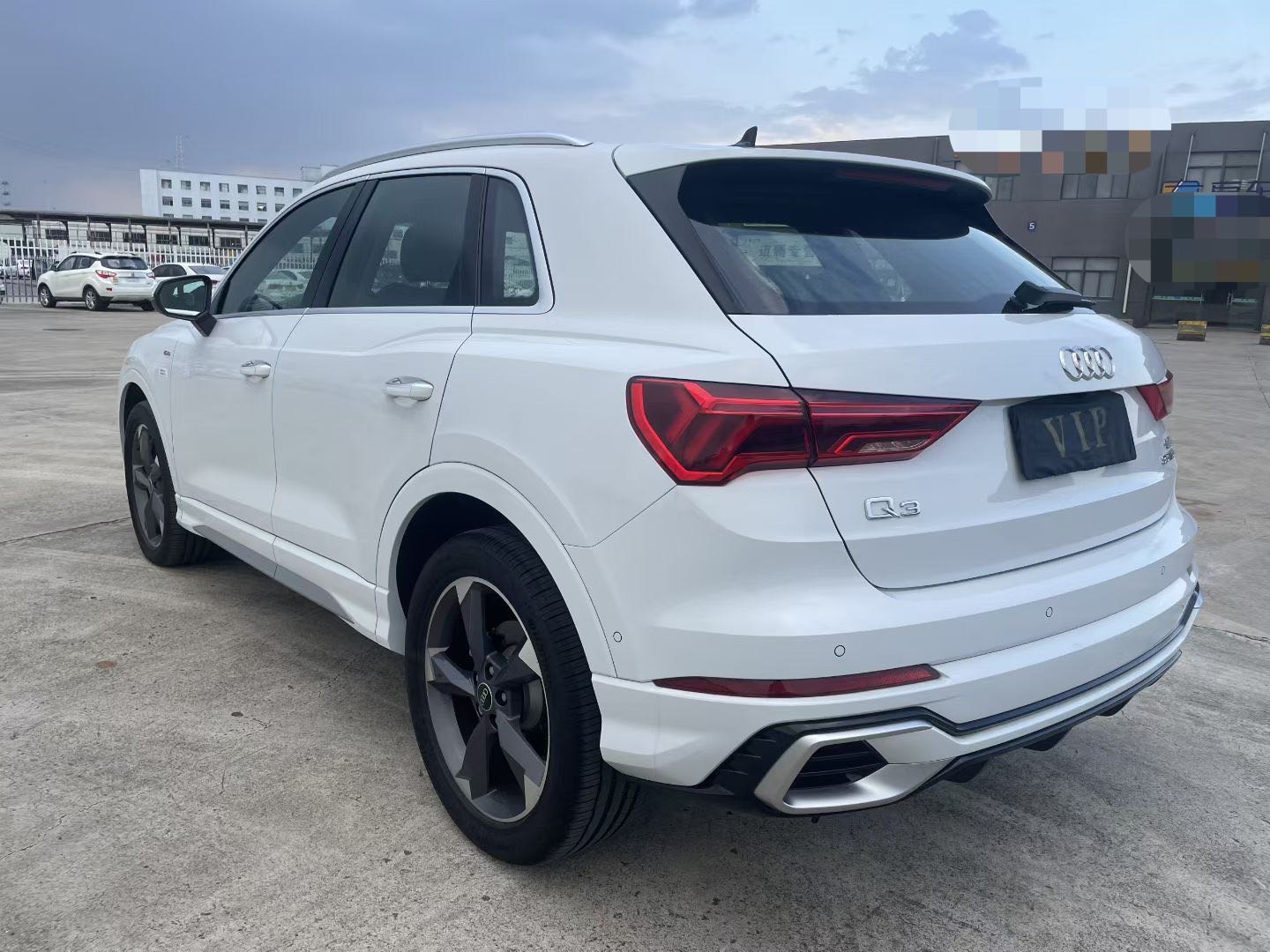 Audi Q3 2024 #6 Audi Q3 2024 car image #6