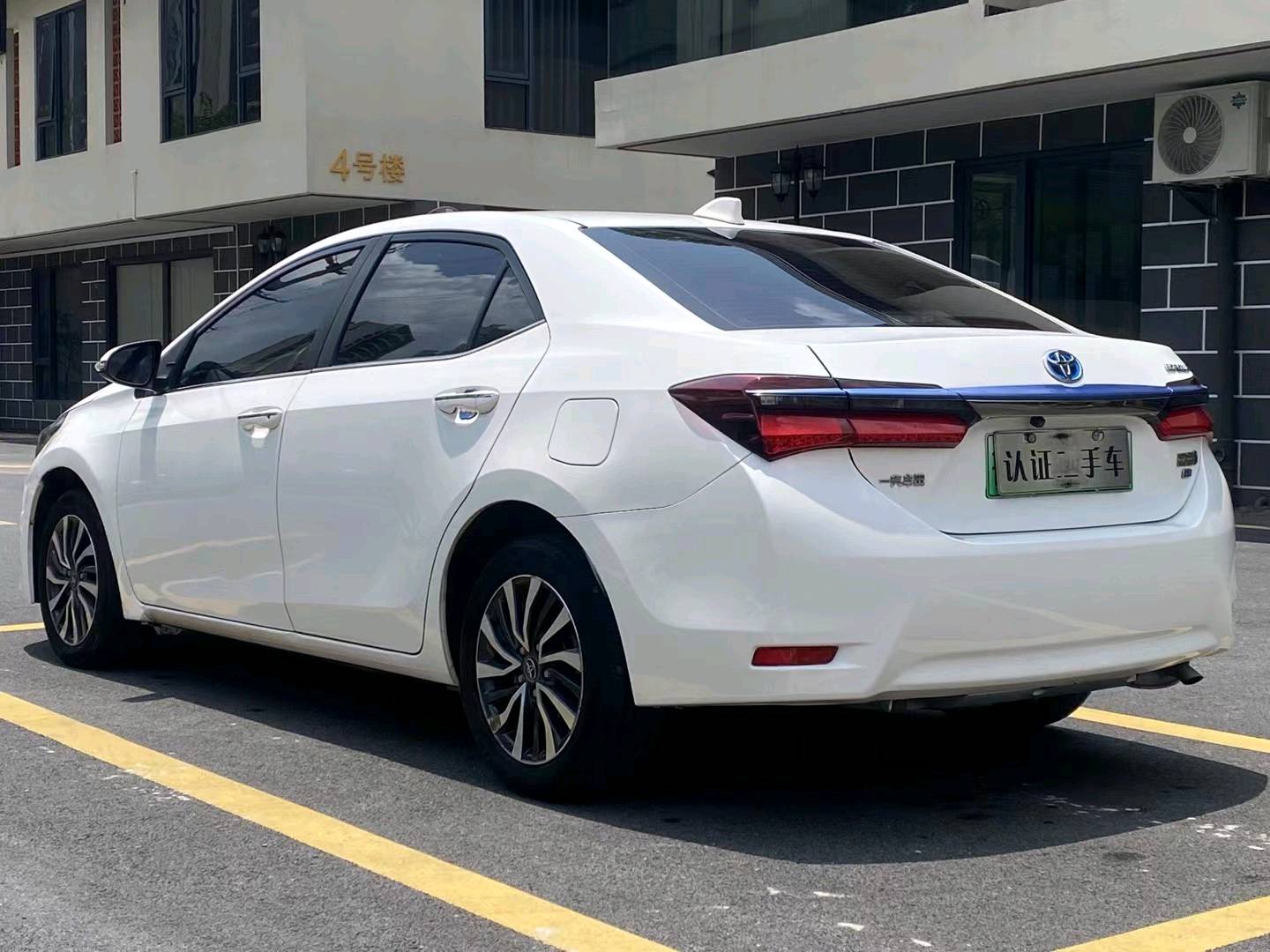Toyota Corolla Hybird E+ 2022 image de voiture #7