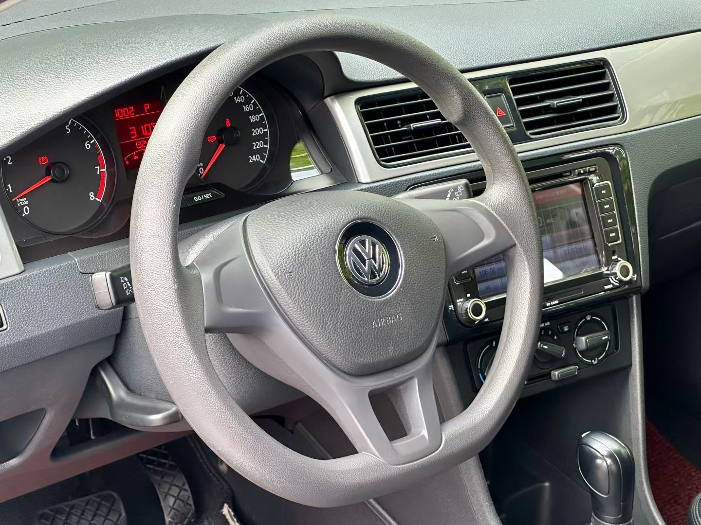 Volkswagen Santana 2016 #11 Volkswagen Santana 2016 car image #11