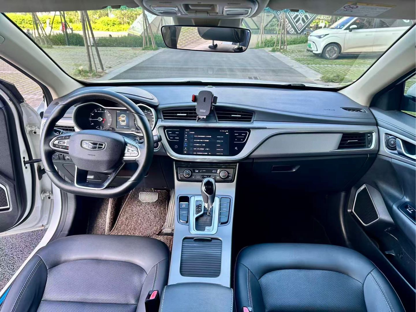 GEELY Emgrand GL 2019 #12 GEELY Emgrand GL 2019 car image #12