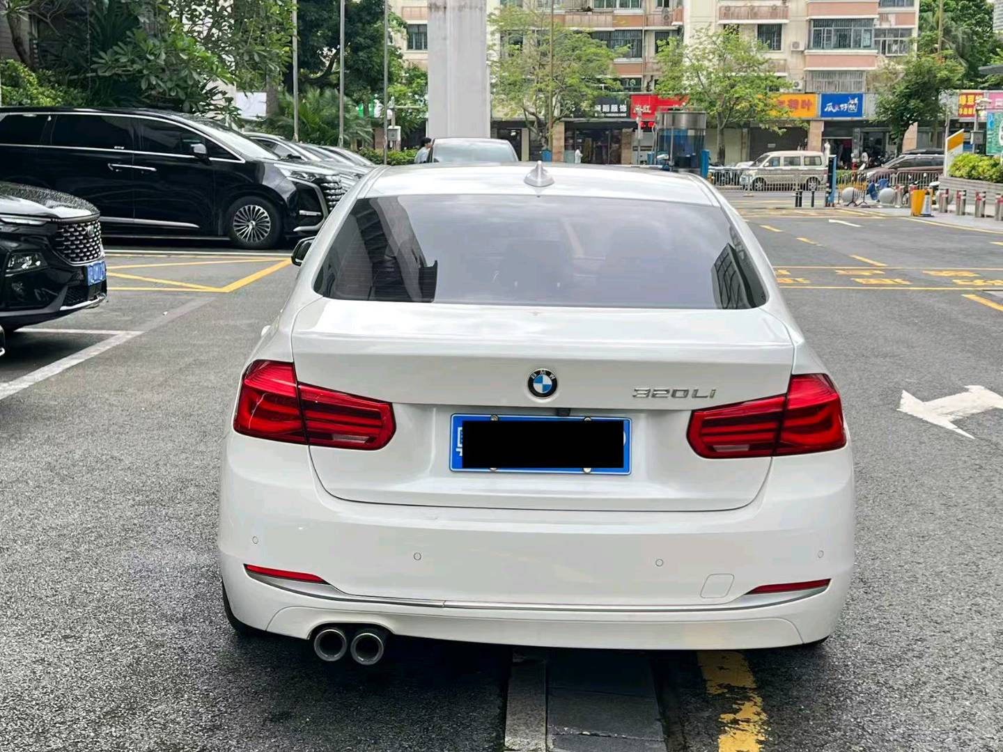BMW 3 Series 2019 #6 BMW 3 Series 2019 car image #6