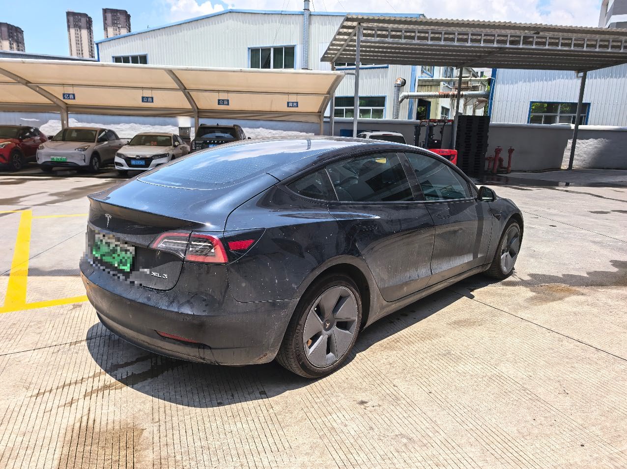 Tesla Model 3 2022 car image #4