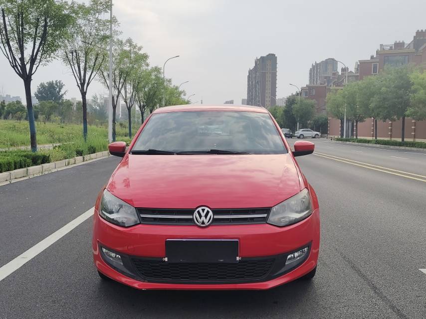 Volkswagen Polo 2013 #4 Volkswagen Polo 2013 car image #4