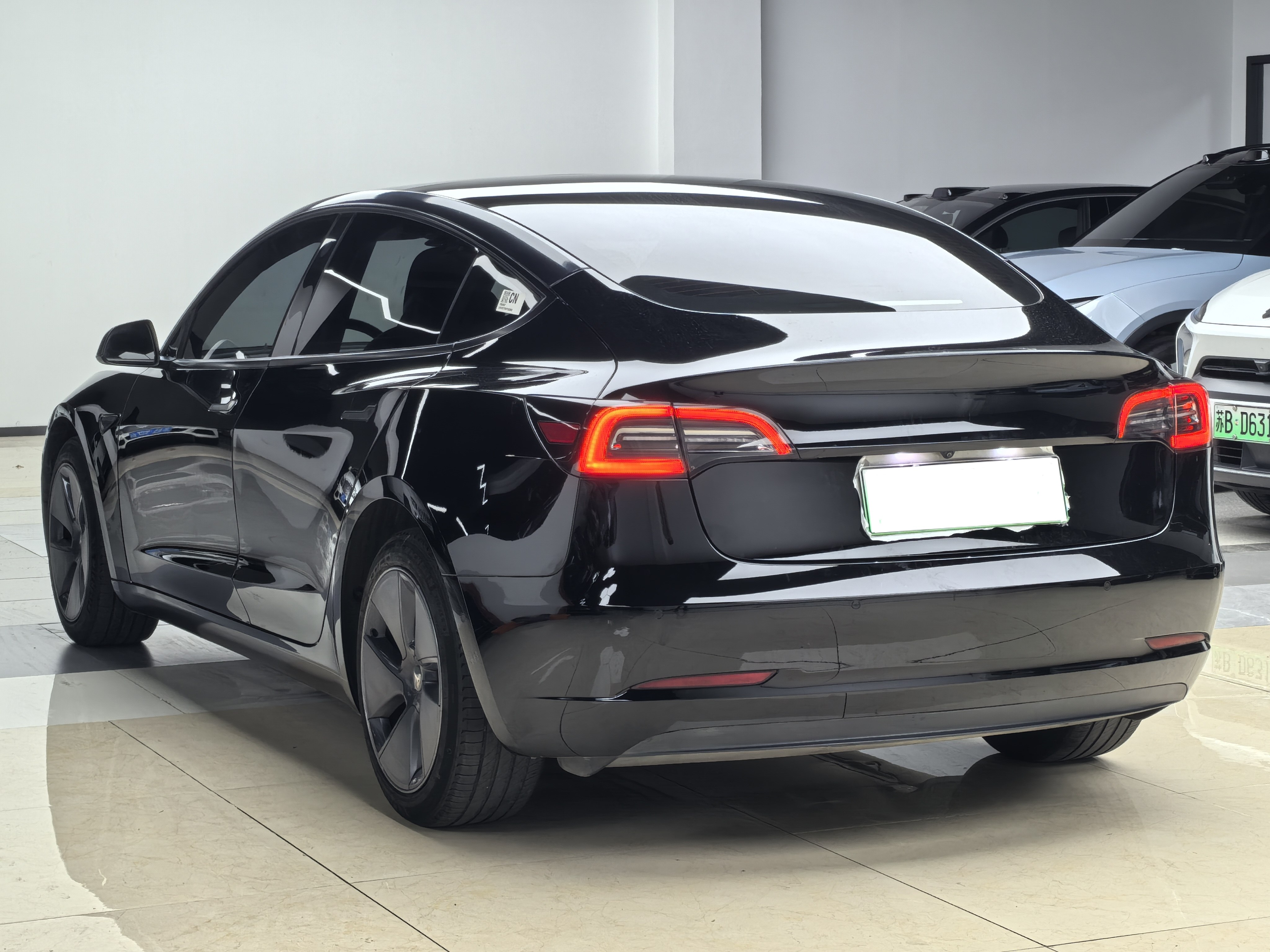 Tesla Model 3 2023 #10 Tesla Model 3 2023 car image #10