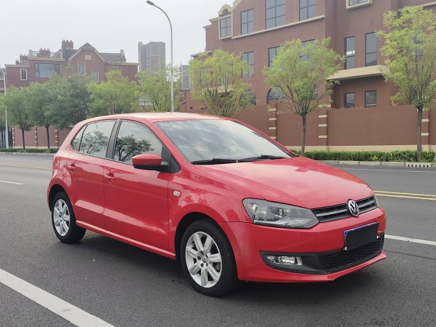 Volkswagen Polo 2013 #5 Volkswagen Polo 2013 car image #5