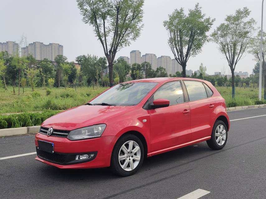 Volkswagen Polo 2013 #2 Volkswagen Polo 2013 car image #2