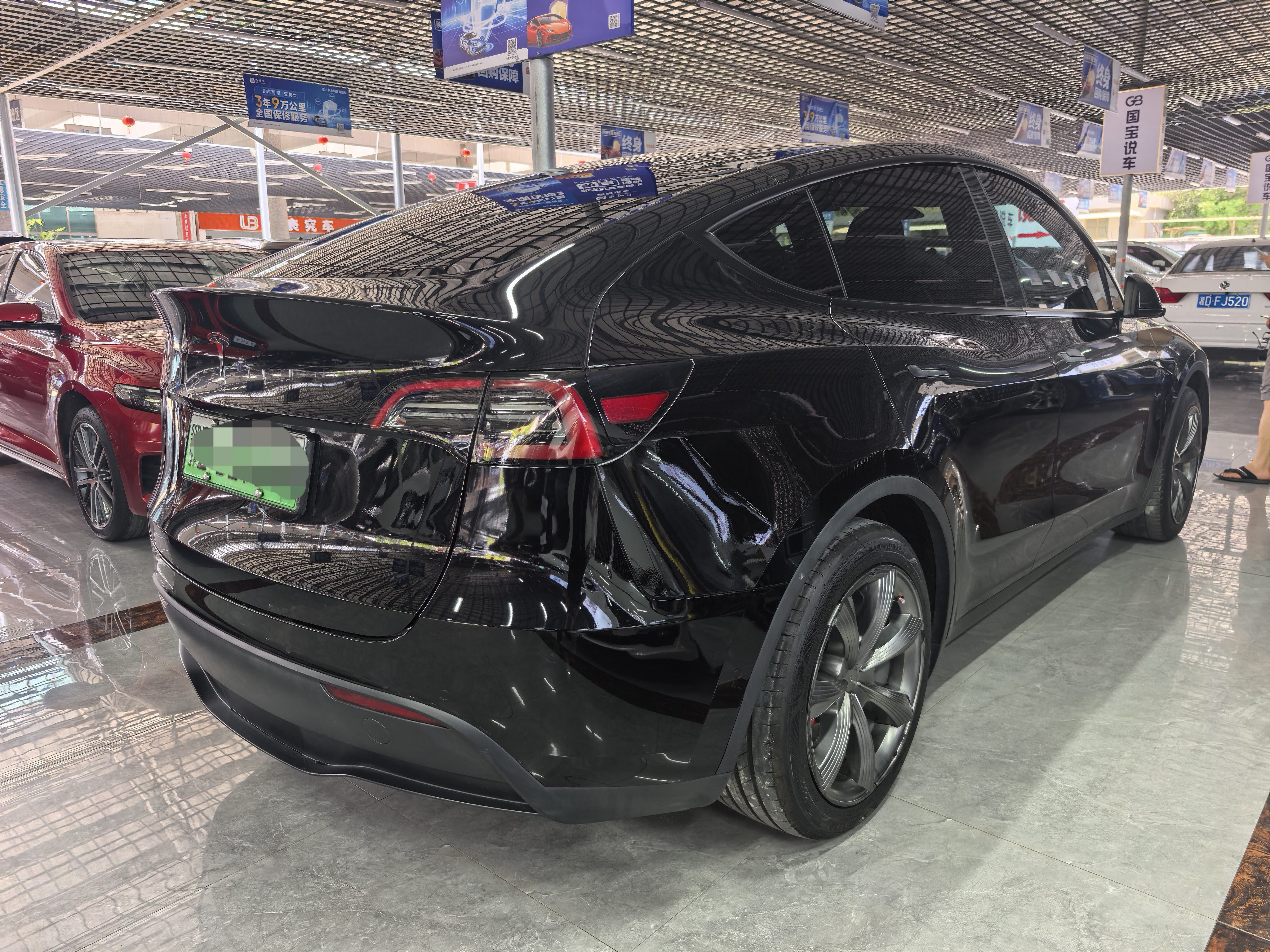 Tesla Model Y 2022 #6 Tesla Model Y 2022 car image #6