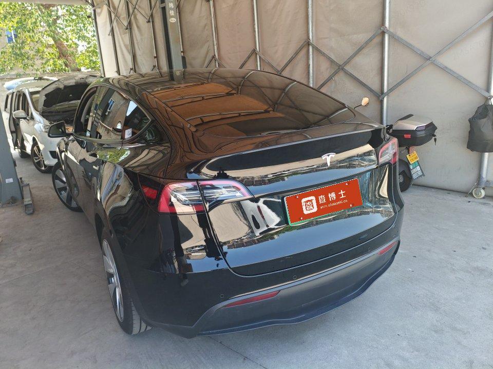 Tesla Model Y 2023 immagine di auto #12