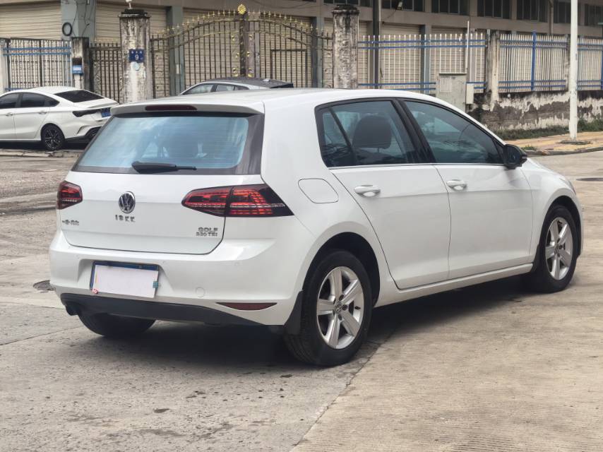 Volkswagen Golf 2017 #11 Volkswagen Golf 2017 car image #11