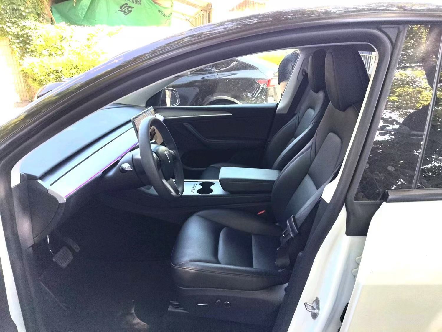 Tesla Model Y 2024 #6 Tesla Model Y 2024 car image #6