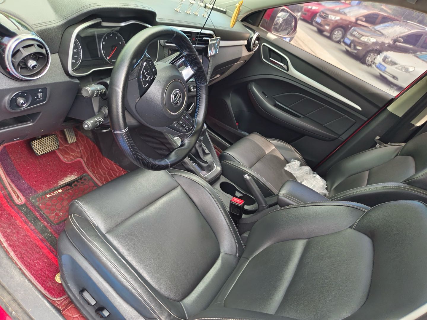 MG ZS 2018 car image #5