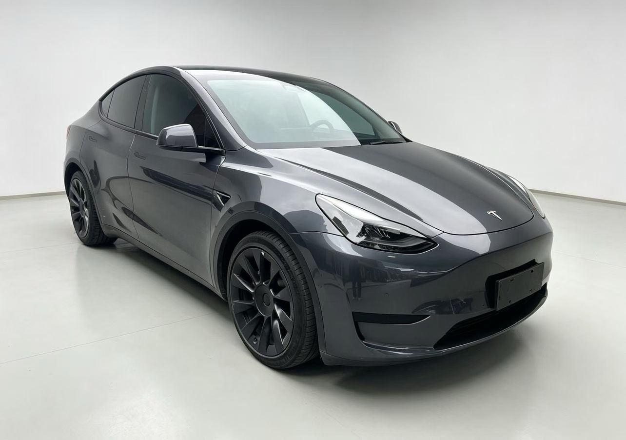 Tesla Model Y 2022 #5 Tesla Model Y 2022 car image #5
