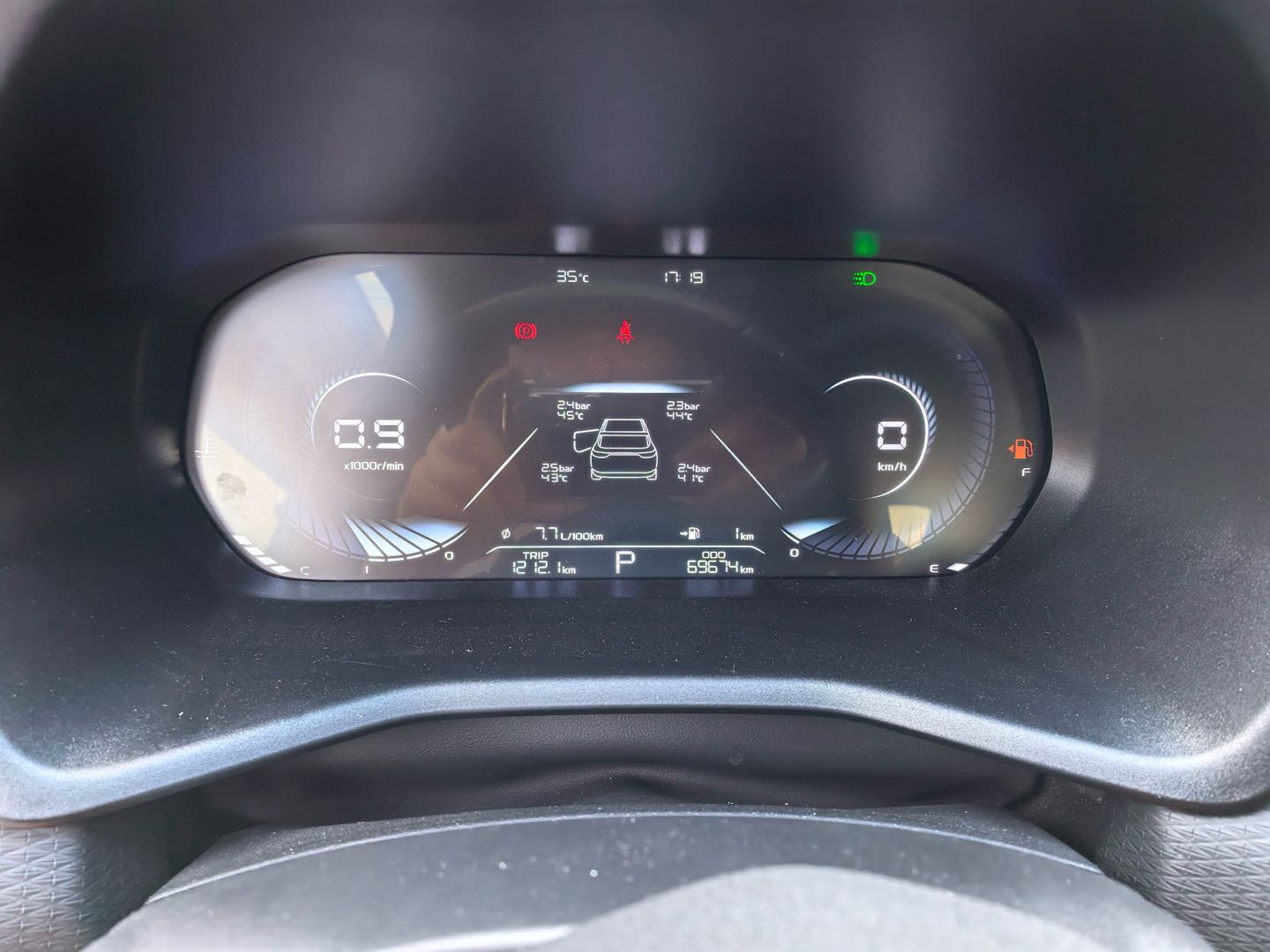GEELY Emgrand 2021 #7 GEELY Emgrand 2021 car image #7