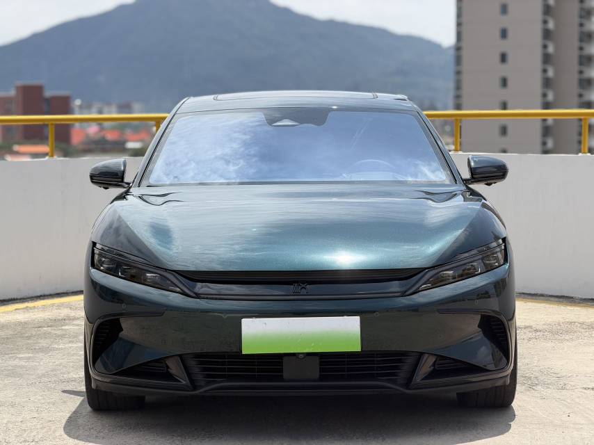 BYD Han 2023 #4 BYD Han 2023 car image #4