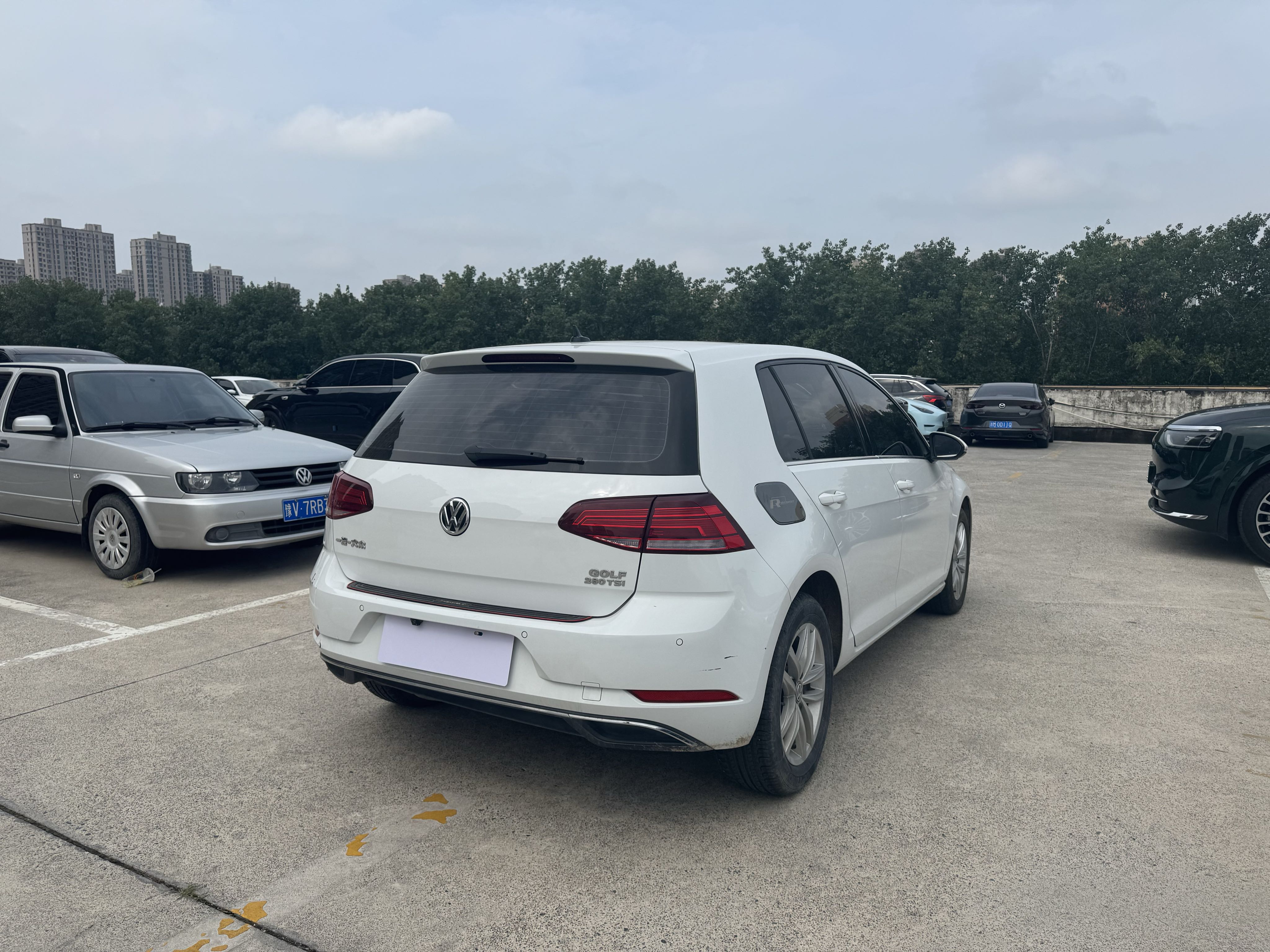 Volkswagen Golf 2018 #12 Volkswagen Golf 2018 car image #12