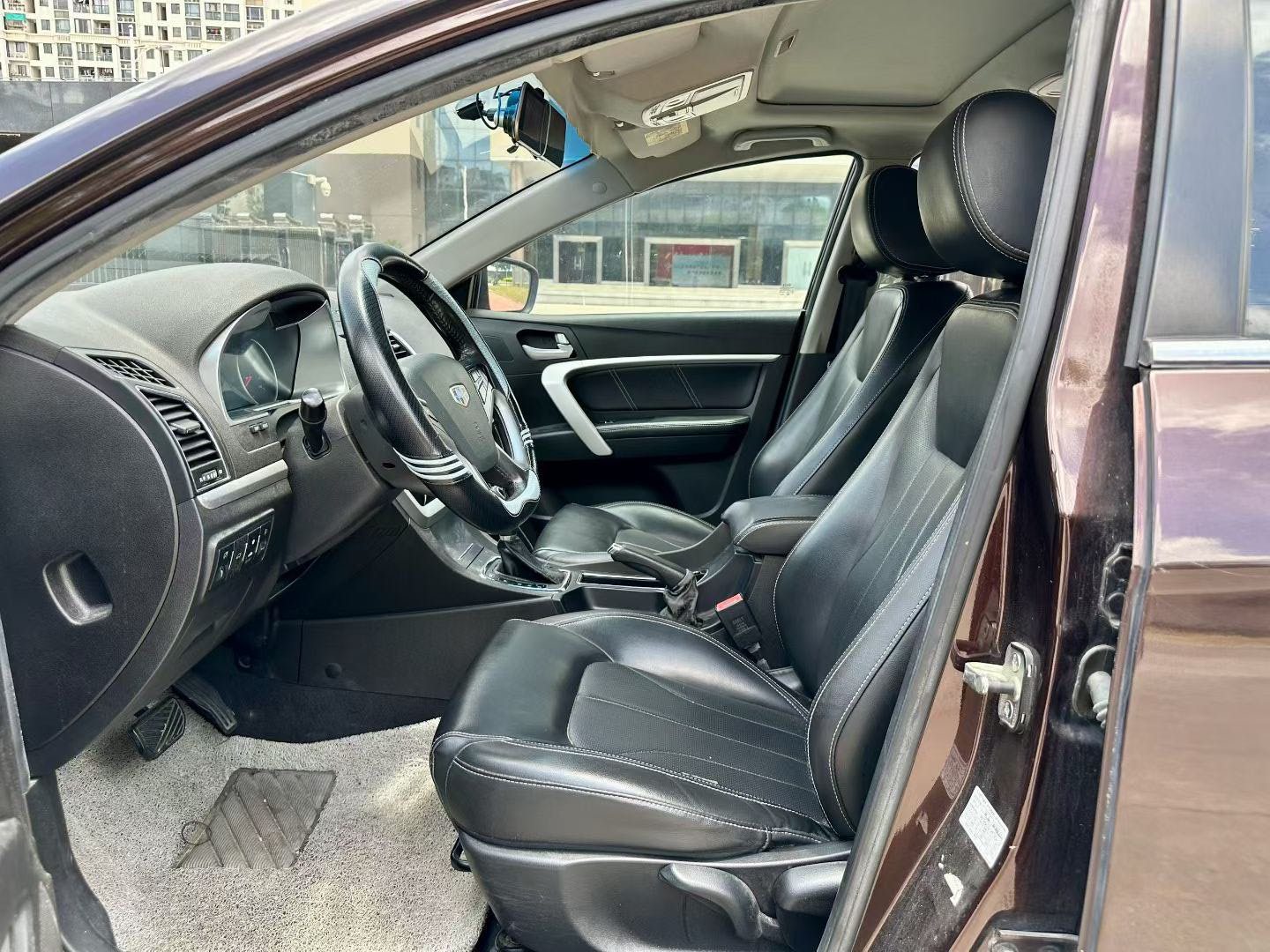 GEELY Emgrand 2016 car image #4