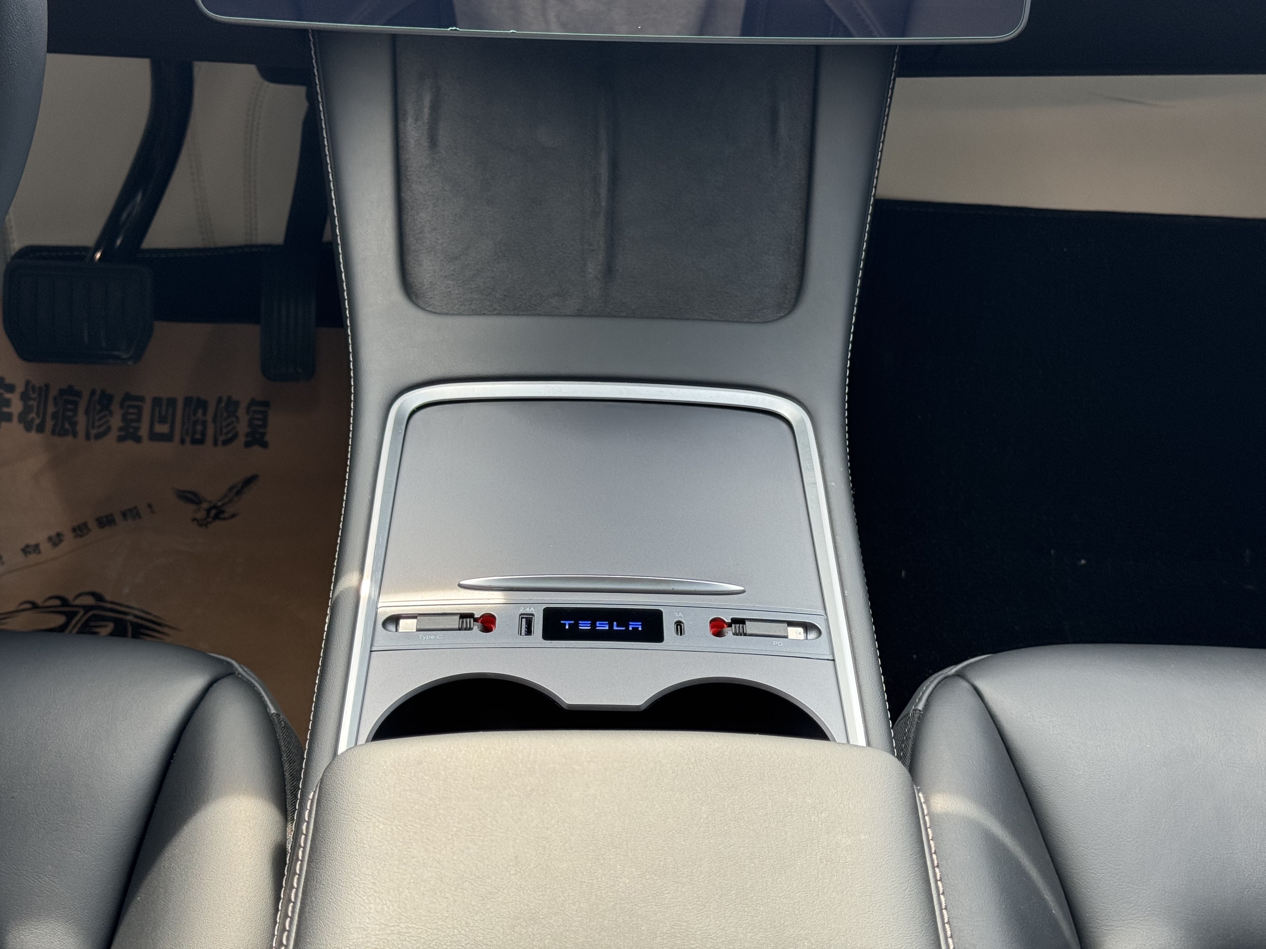 Tesla Model Y 2024 #10 Tesla Model Y 2024 car image #10