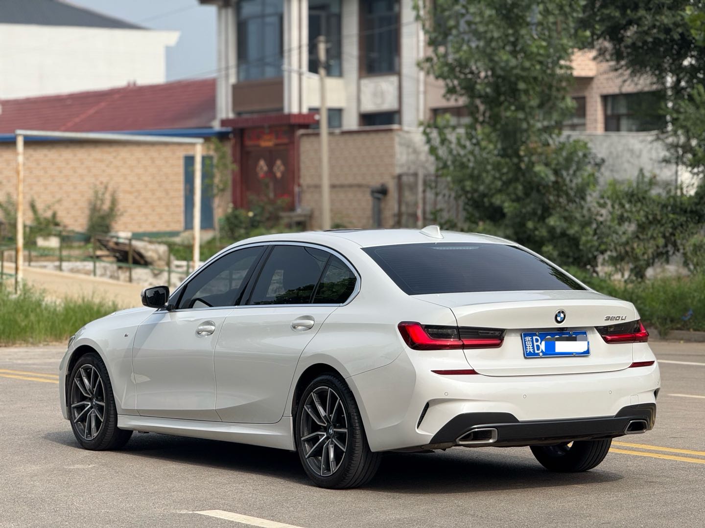 BMW 3 Series 2021 #9 BMW 3 Series 2021 car image #9