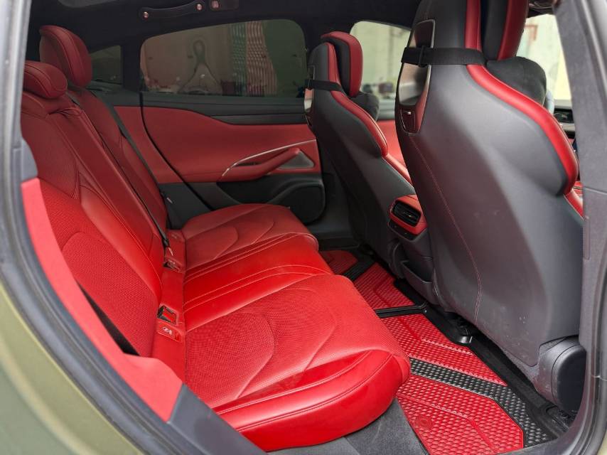 MI SU7 2024 car image #8