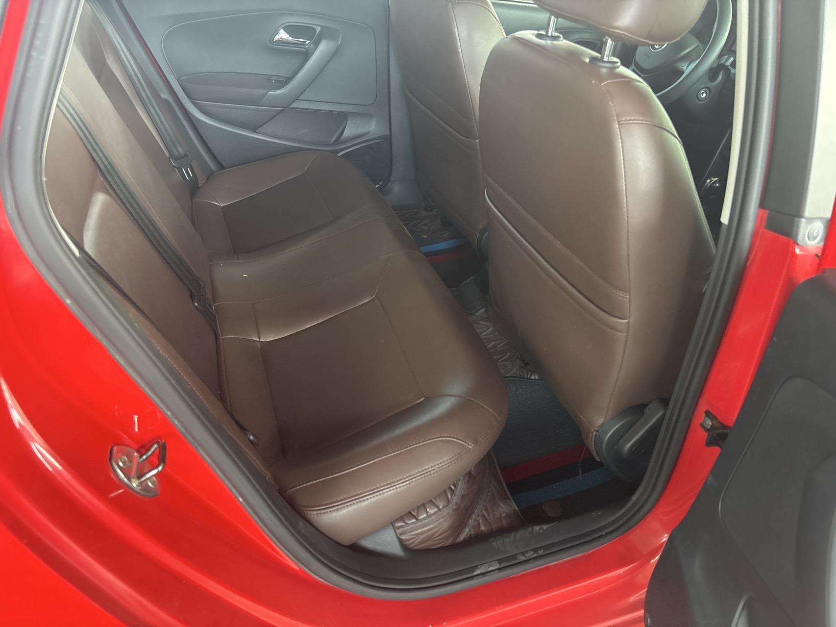 Volkswagen Polo 2018 car image #13