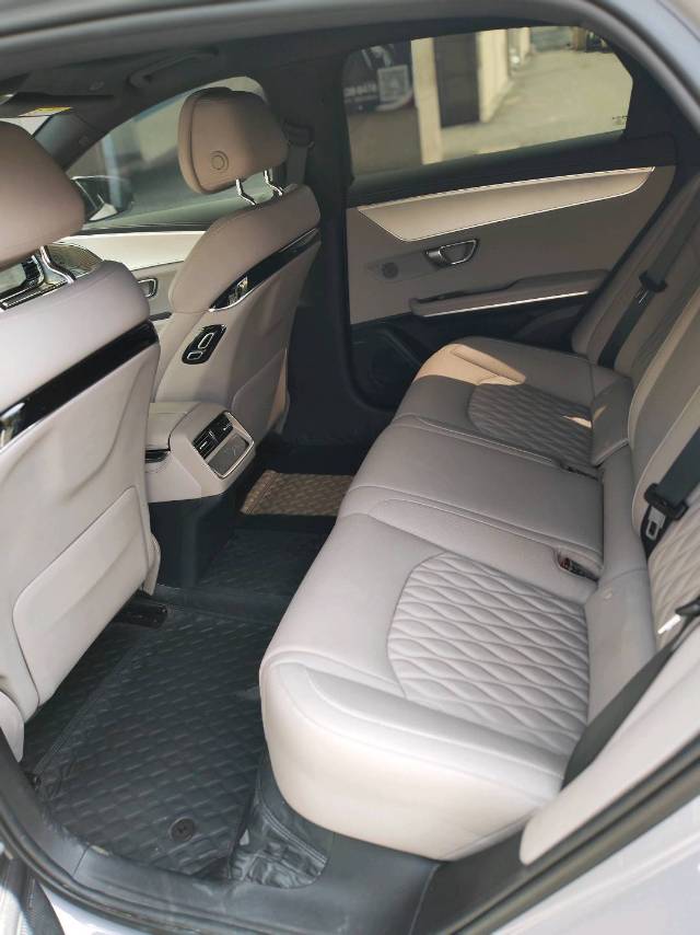 BYD Han 2025 car image #9