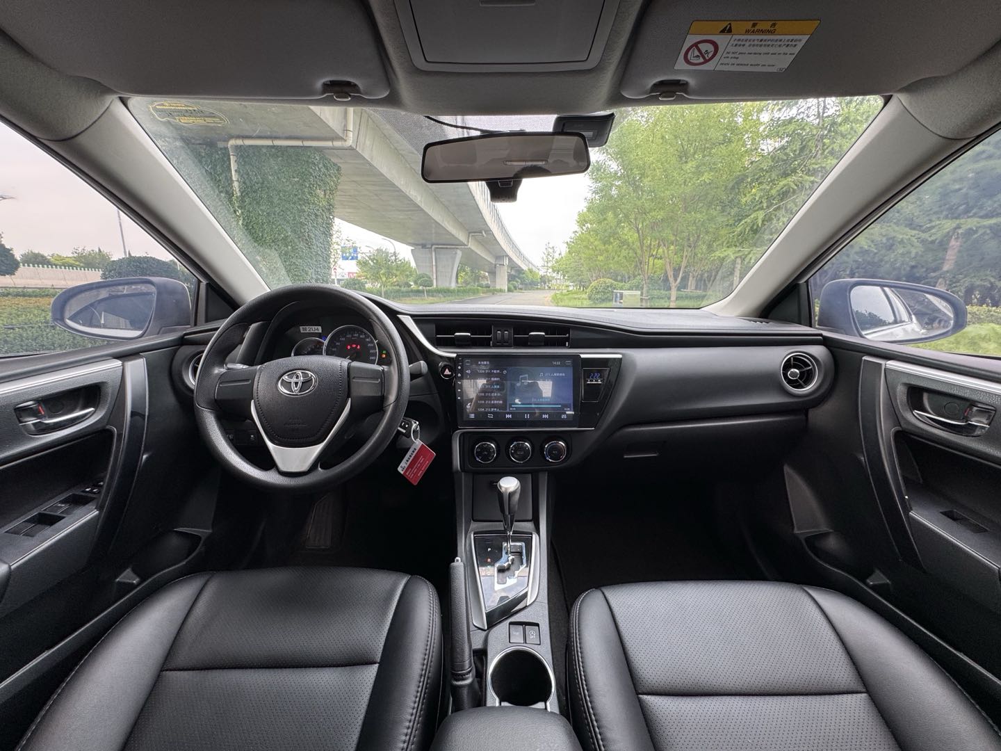 Toyota Corolla 2017 car image #9