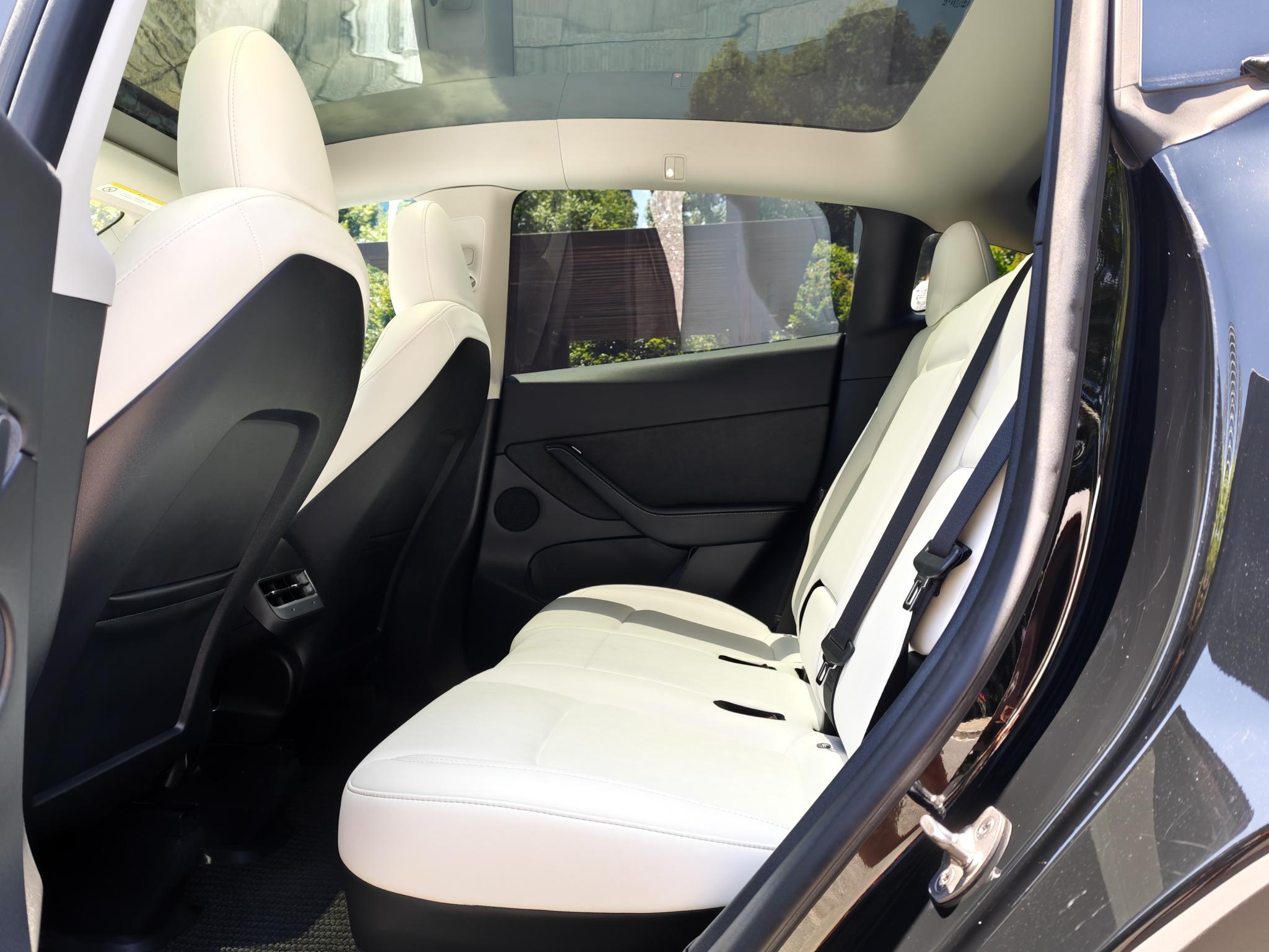 Tesla Model Y 2023 #7 Tesla Model Y 2023 immagine di auto #7