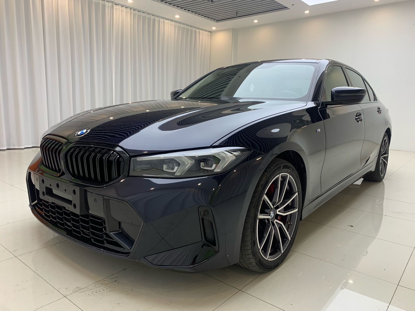 BMW 3 Series 2022 #2 BMW 3 Series 2022 car image #2
