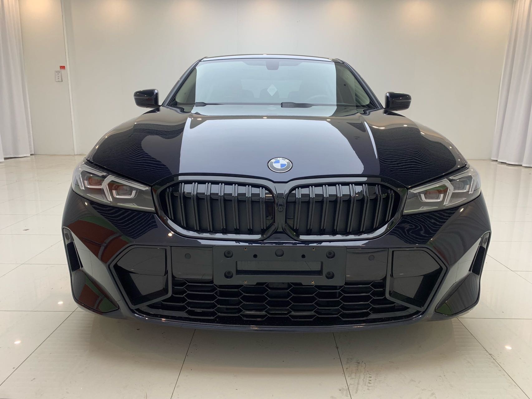 BMW 3 Series 2022 #4 BMW 3 Series 2022 car image #4