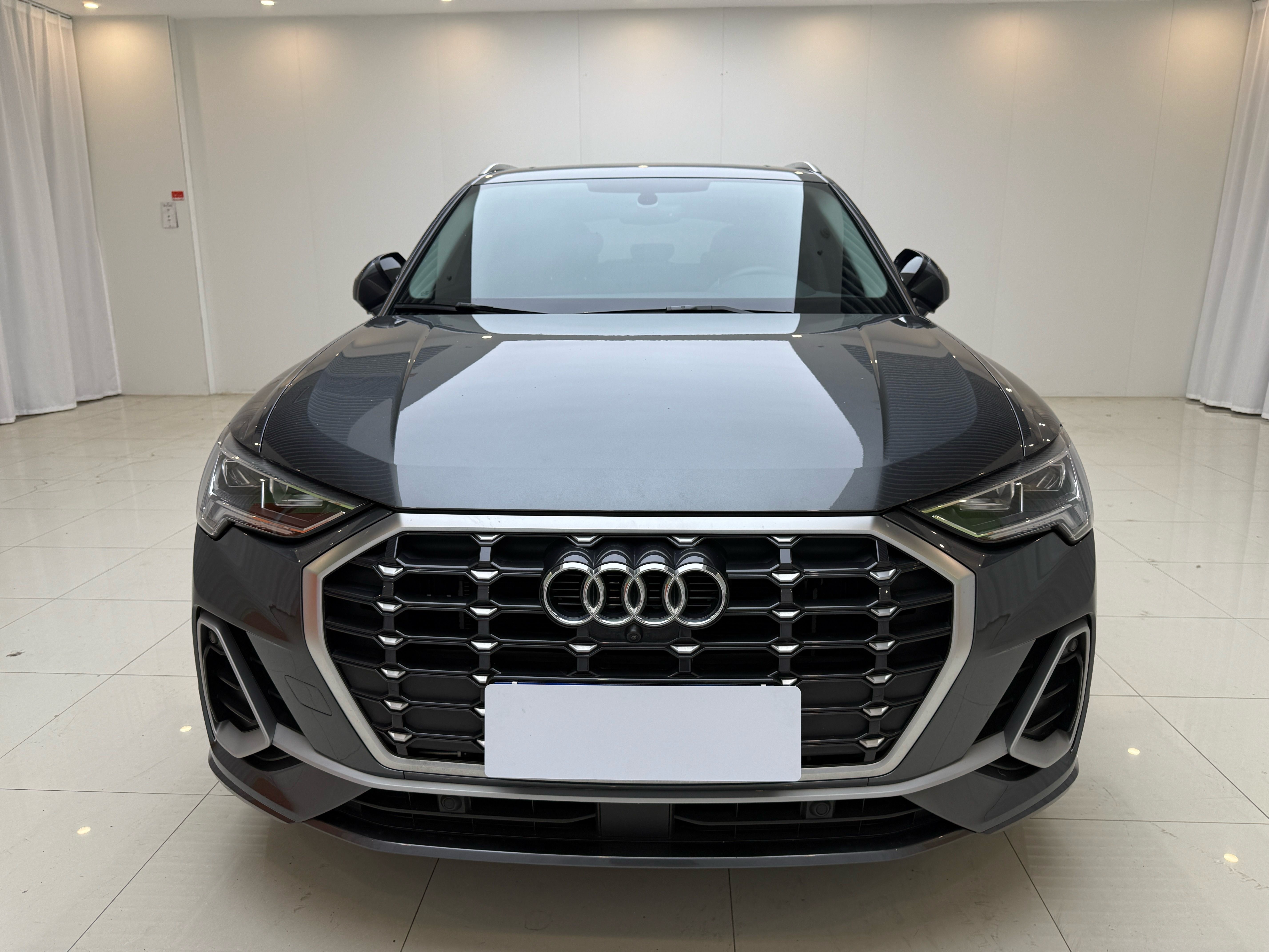 Audi Q3 2023 #4 Audi Q3 2023 car image #4