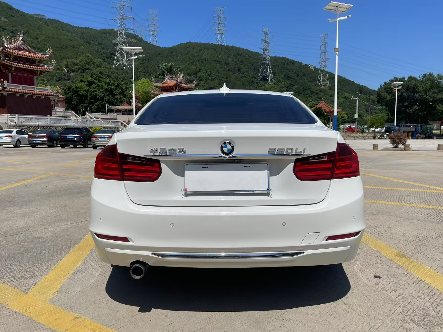 BMW 3 Series 2014 car image #10