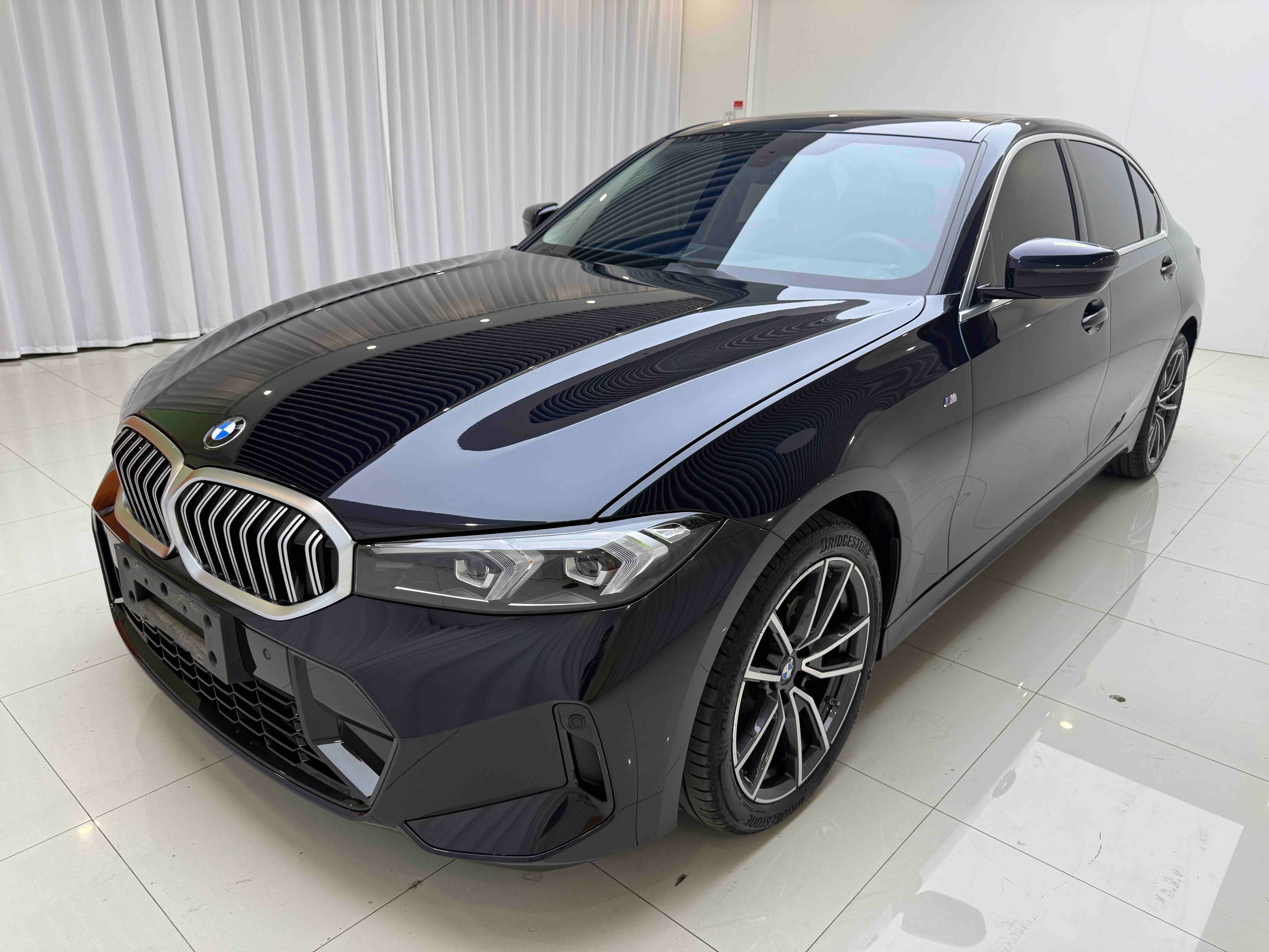 BMW 3 Series 2023 #2 BMW 3 Series 2023 car image #2