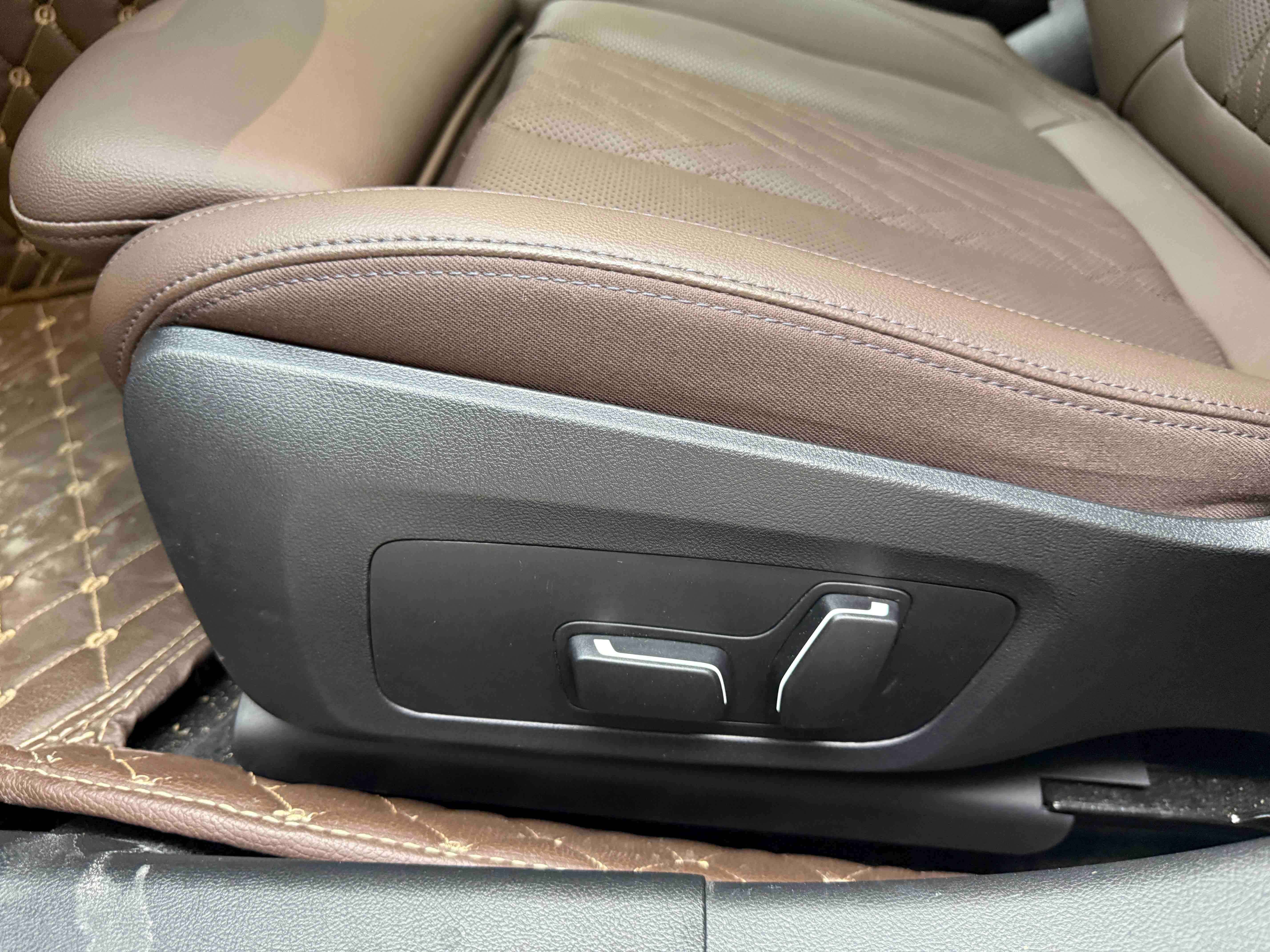 BMW 3 Series 2023 #9 BMW 3 Series 2023 car image #9