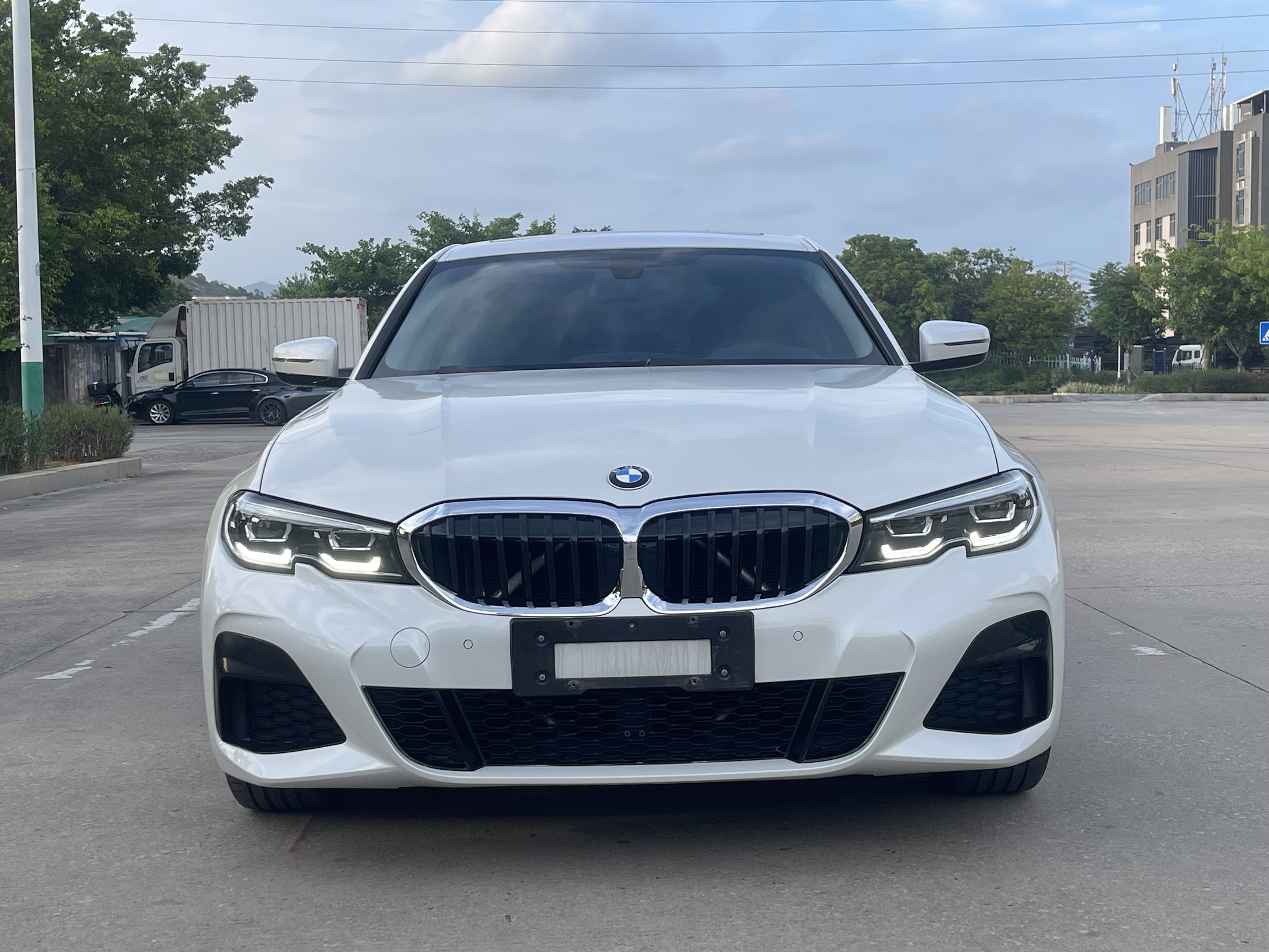BMW 3 Series 2021 #4 BMW 3 Series 2021 car image #4