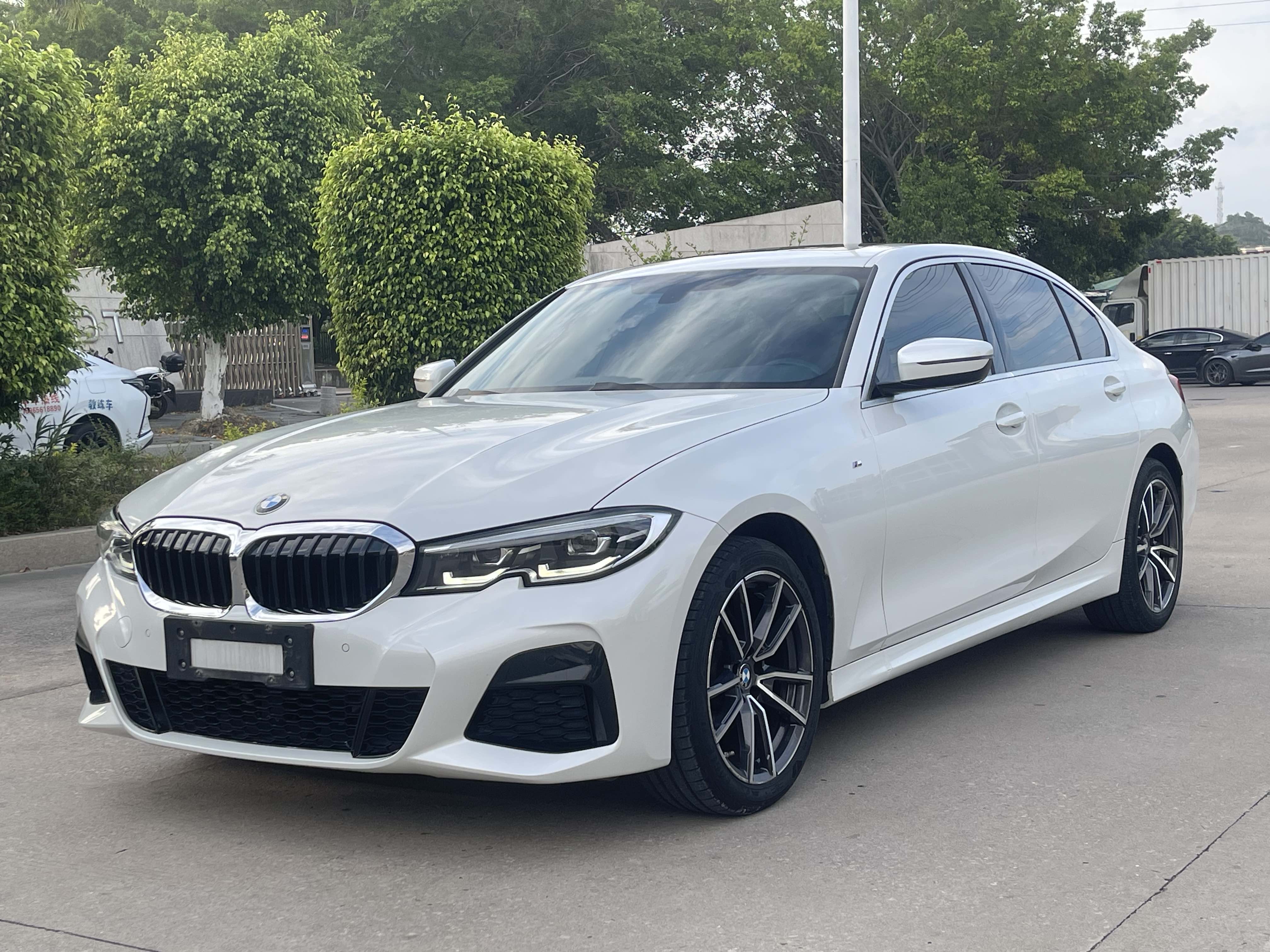 BMW 3 Series 2021 #2 BMW 3 Series 2021 car image #2