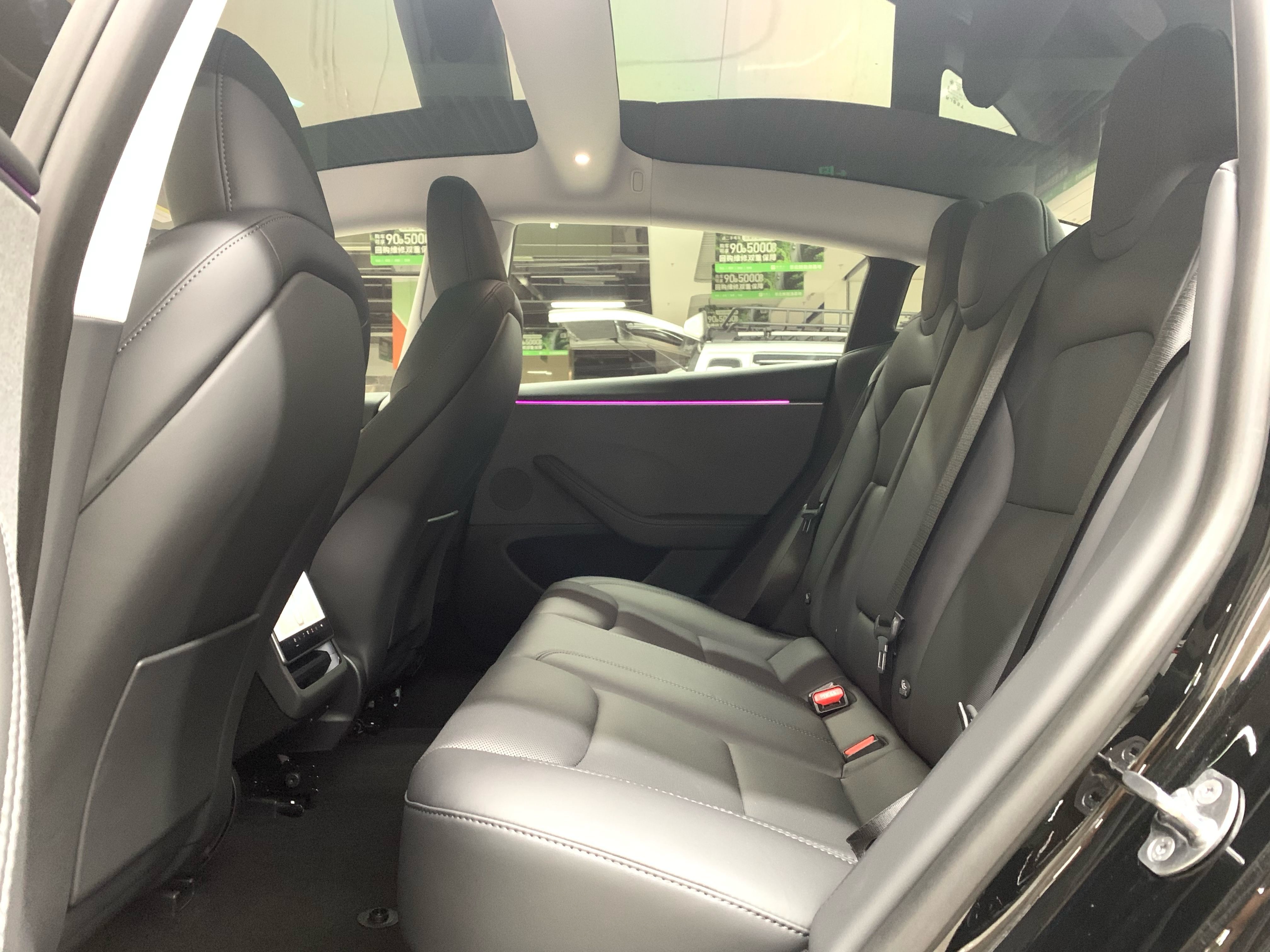 Tesla Model 3 2025 car image #7